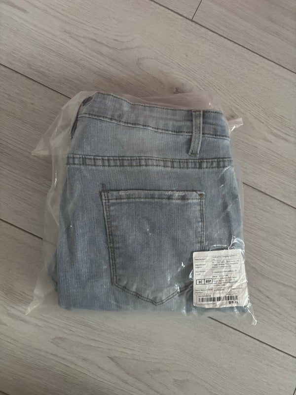 Women's Light Blue Ripped Jeans Size XL