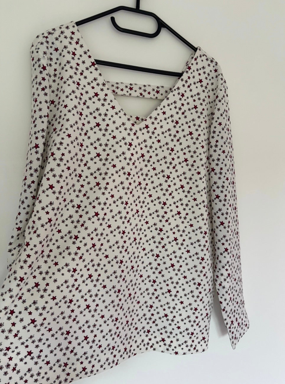Next Long Sleeve V-Neck Stars Print Blouse Size 16 — 16
