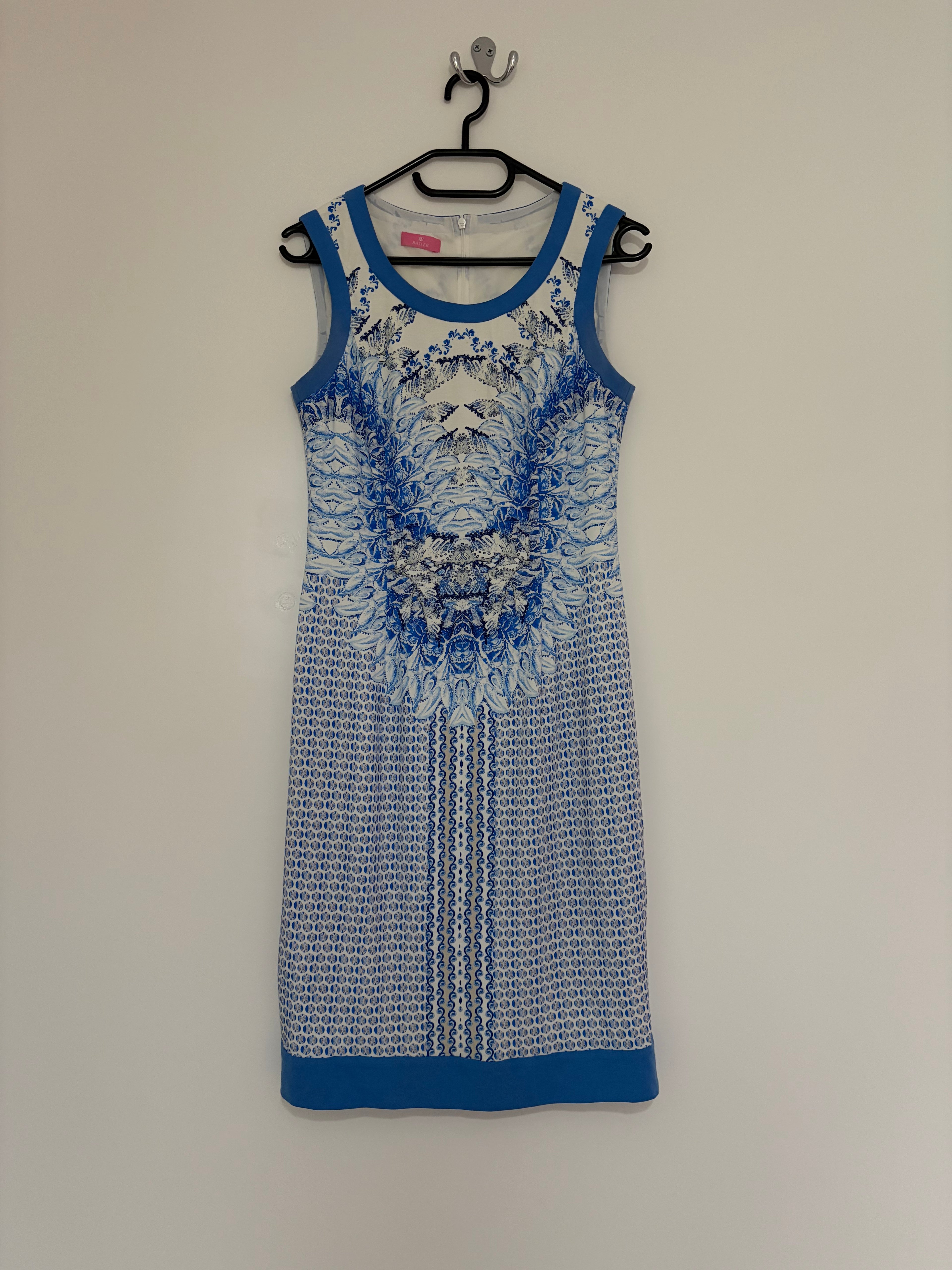 Basler Sleeveless Knee Length Blue Patterned Dress Lined Size UK 8